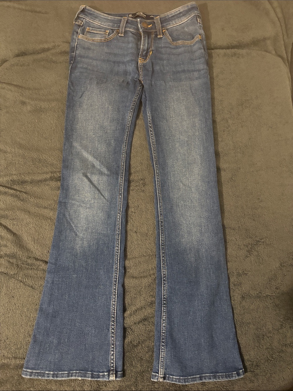 Hollister lowrise bootcut jeans